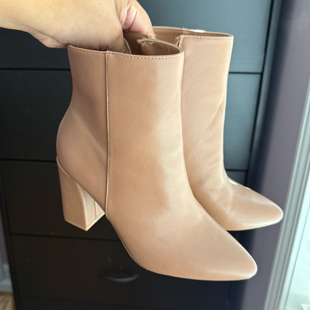 NWOT Madden Girl Tan Leather Ankle Boots